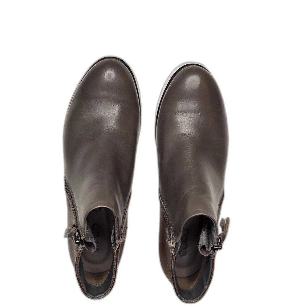 Ecco touch 36 warm grey leather boots, size EU38  EUC